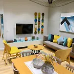 Miku Coast Aparthotel Palasë