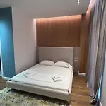 Miku Coast 3* Palasë