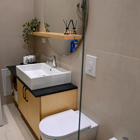 Miku Coast 4* Palasë