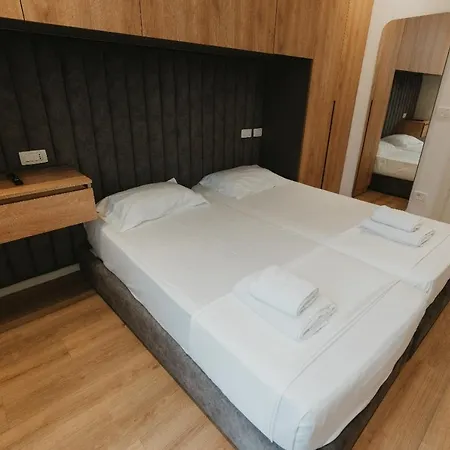 Lejlighedshotel Miku Coast