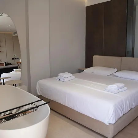 Miku Coast Lejlighedshotel Palasë