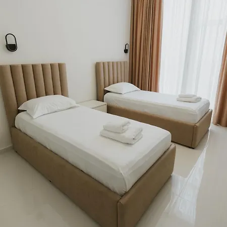Miku Coast Lejlighedshotel