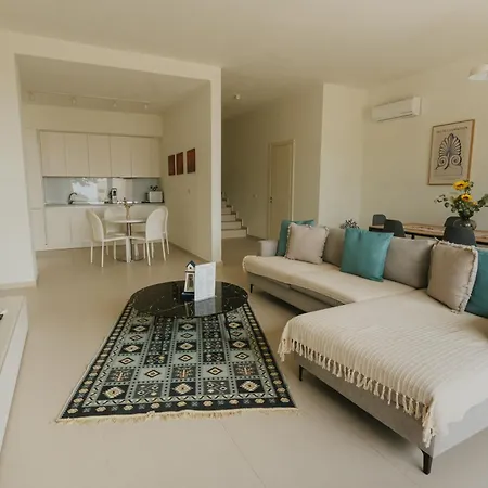 Miku Coast Lejlighedshotel Palasë