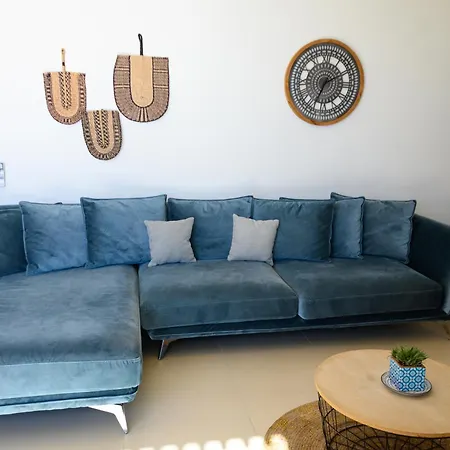 Miku Coast Aparthotel *