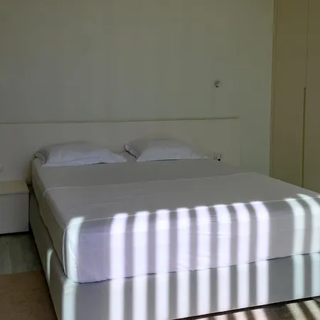 Miku Coast Aparthotel Paljasa