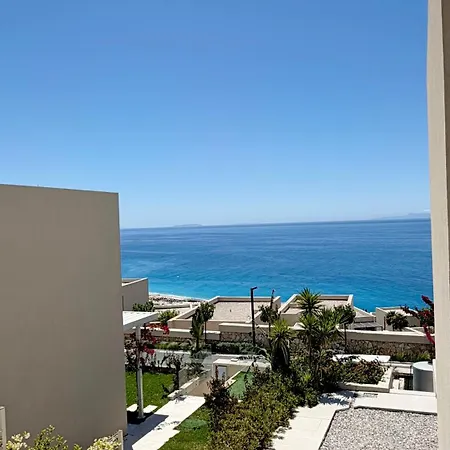 Miku Coast Apartmanhotel 3*