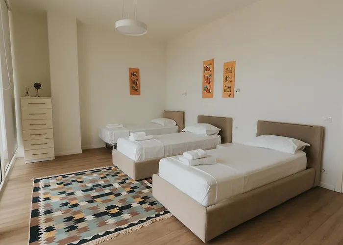 Miku Coast Lägenhetshotell Palasë